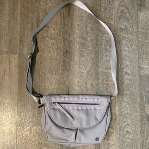 Lululemon Dark Chrome Festival Bag 5L